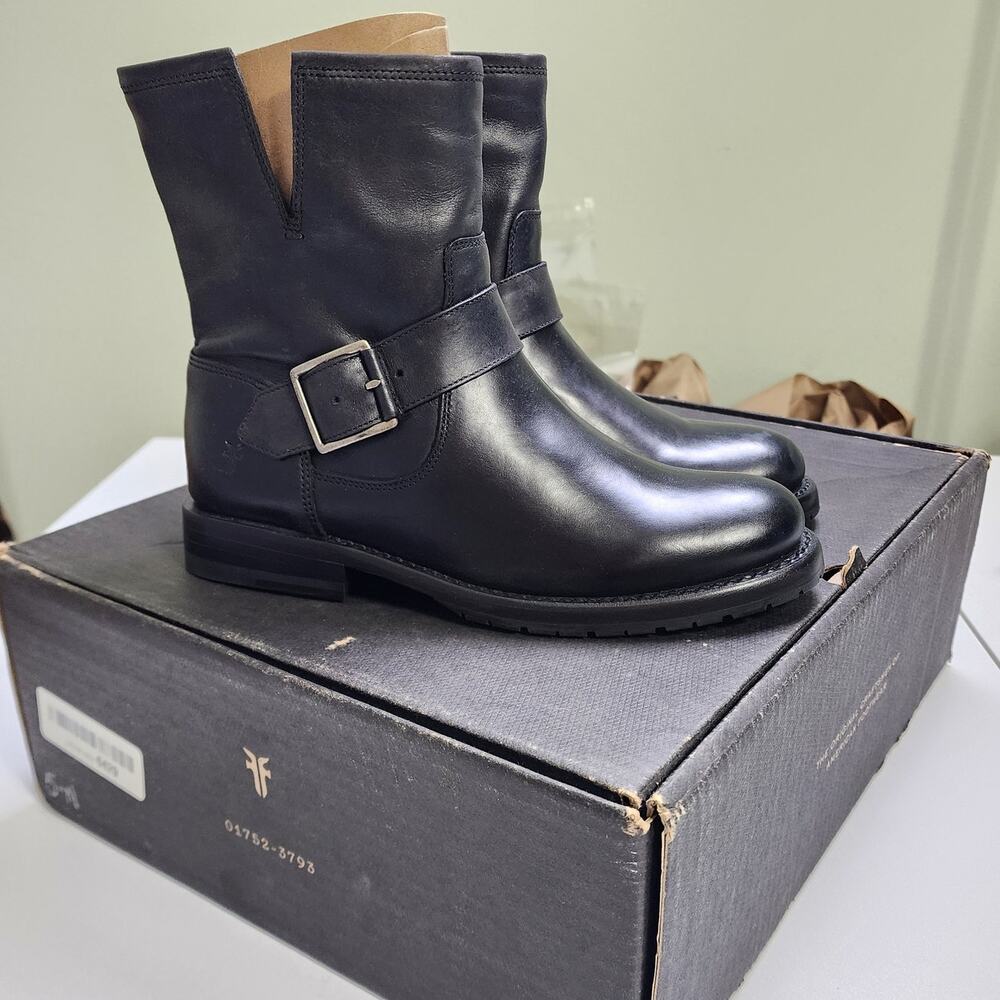 Frye Womens Veronica Ankle Boot Size 5.5 Black Leather Bootie Pull On Moto Biker